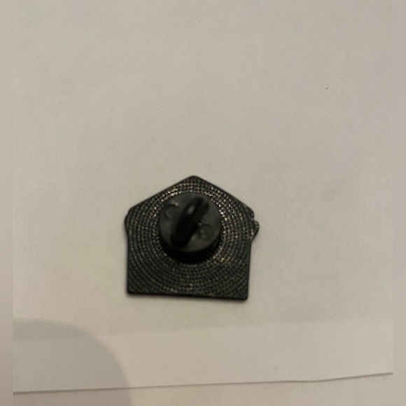 Love Letter Penguins Pin. - Picture 3 of 3